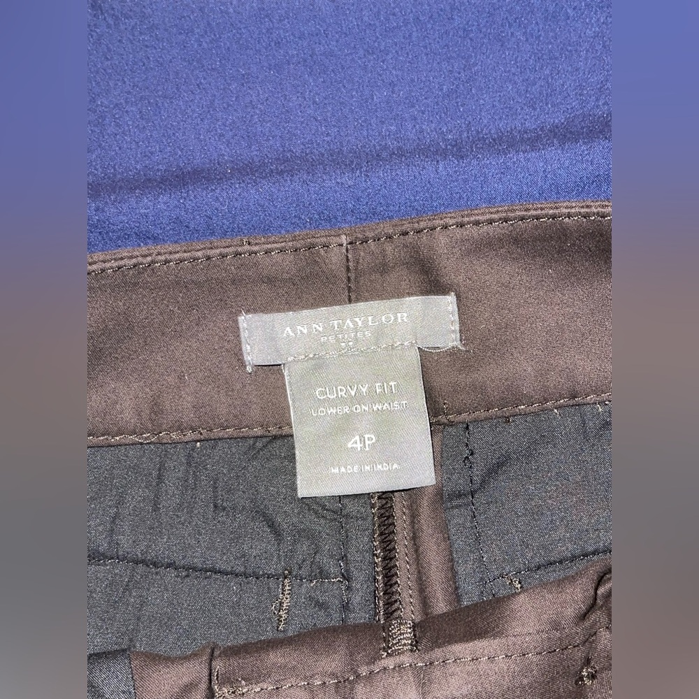 Ann Taylor Dark Brown Women's Bermudas - Picture 2 of 5